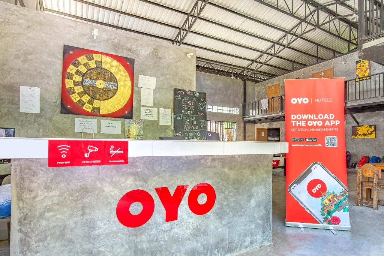 Oyo 585 Freedom Hostel @ Phi Phi Buitenkant foto